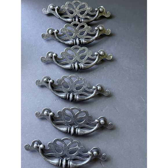 Vintage Antique Brass Drawer Pulls Set 6 Dresser Cabinet Traditional Cottagecore - Picture 2 of 6